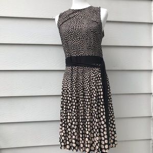 Taylor sleeveless midi sundress
